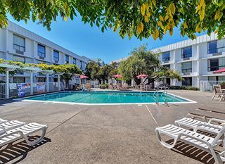 Фото отеля Motel 6-Belmont, CA - San Francisco - Redwood City