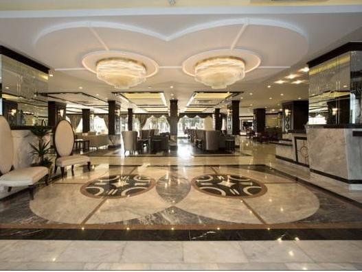 Hotel Photo 8