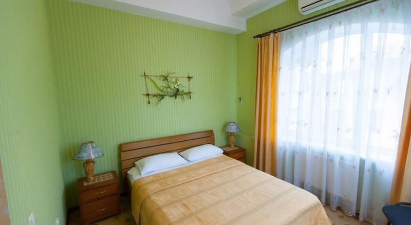 Slavija Hotel
