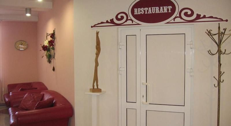 Slavija Hotel