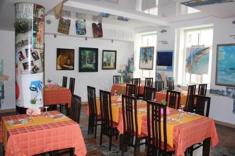 Slavija Hotel