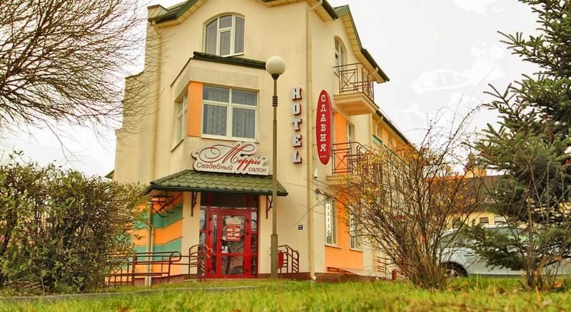 Slavija Hotel