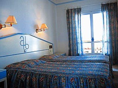 image of hotel Acharavi Beach Hotel
