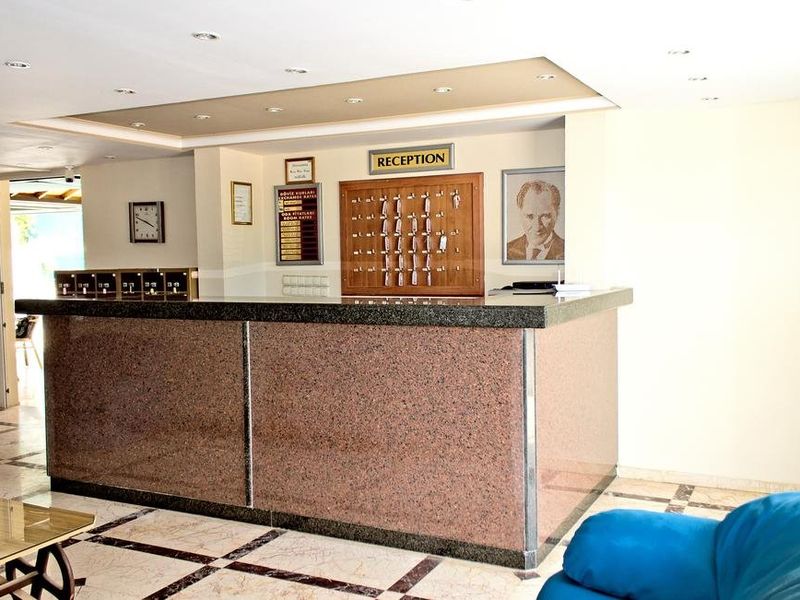 Hotel Photo 9