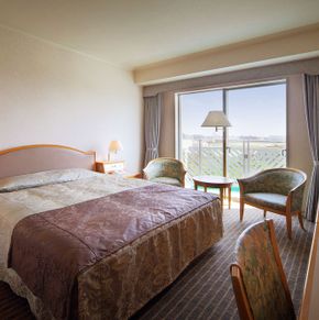 NearBy Hotel