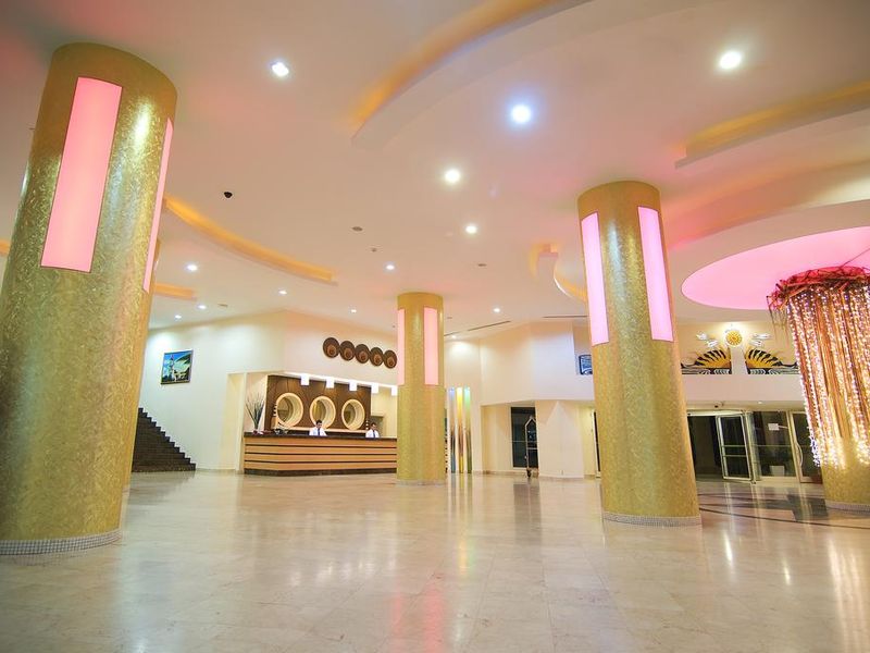 Hotel Photo 12