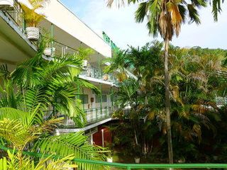 Фото отеля Royal Palm Suite Hotel