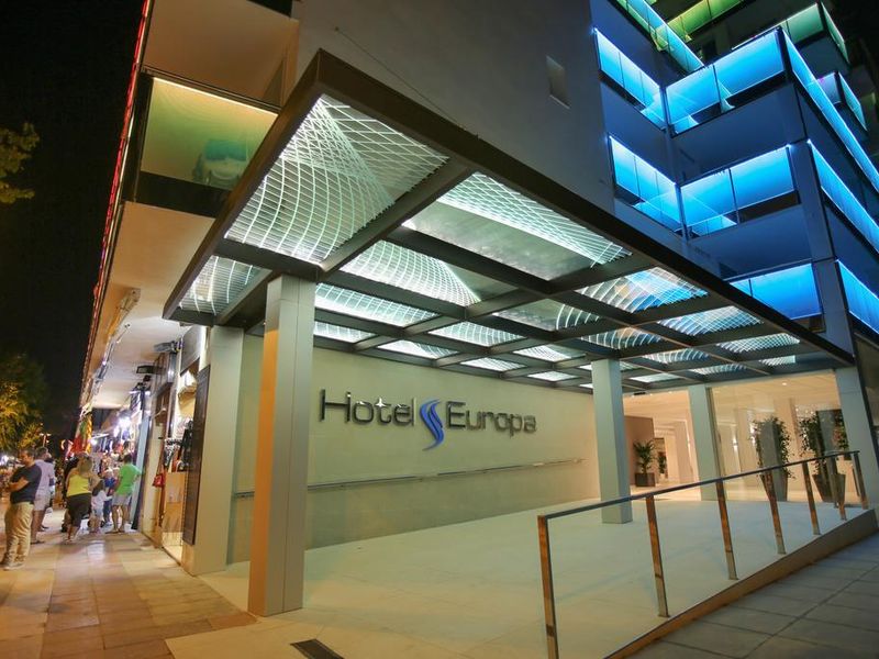 Hotel Photo 12