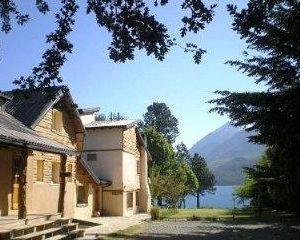 Lago Gutierrez Lodge Bariloche Argentina