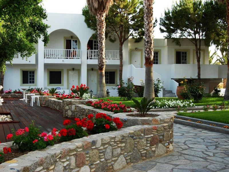 Hotel Photo 6