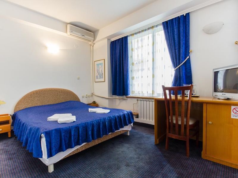 Hotel Photo 5