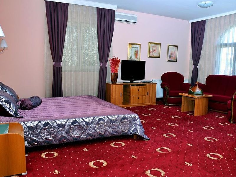 Hotel Photo 11