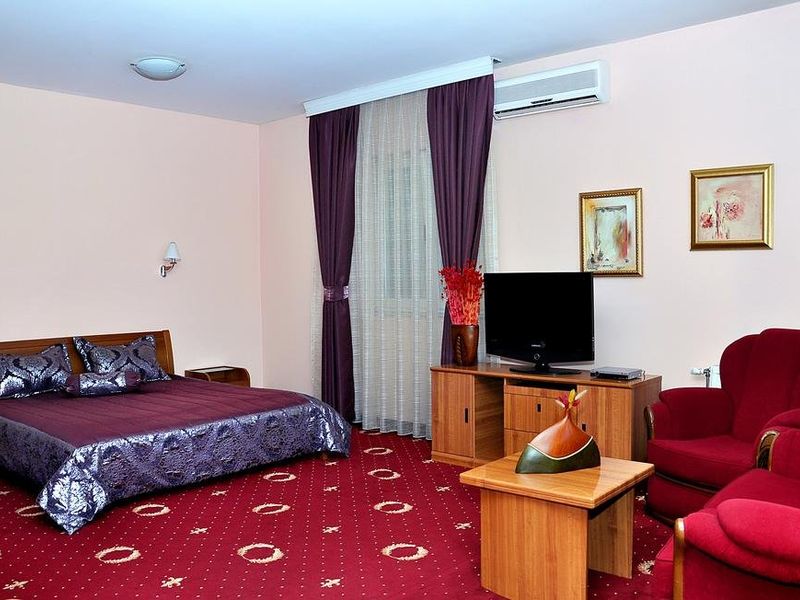 Hotel Photo 7