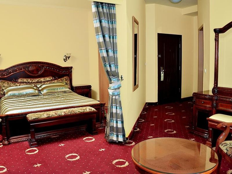 Hotel Photo 9