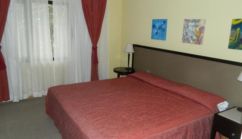 Hotel Photo 1