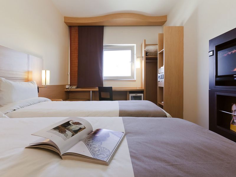 Hotel Photo 1