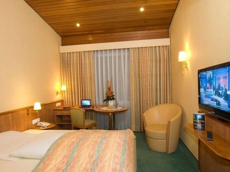 Hotel Photo 3