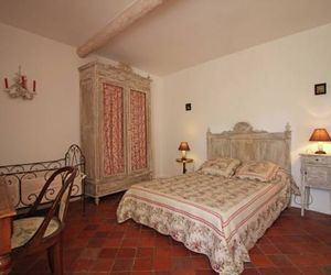 Vintage Holiday Home in Provence with Terrace Roussillon France