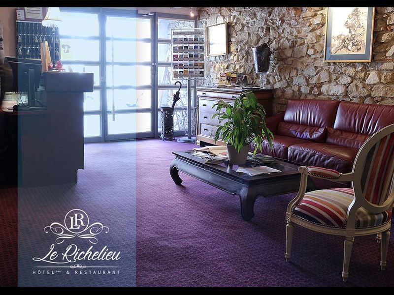 Hotel Photo 8