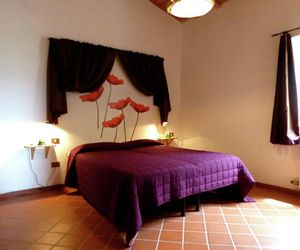 Child-friendly Holiday Home in Volterra with Swimming Pool Volterra Italy
