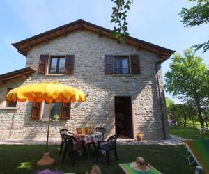 Country house in Marche with lush green garden Apecchio Italy