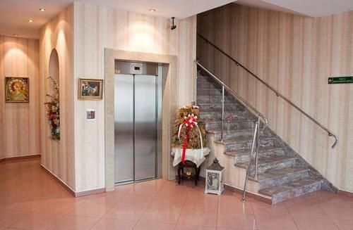 Hotel Photo 16