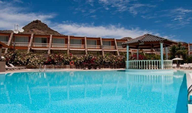 Hotel Photo 12