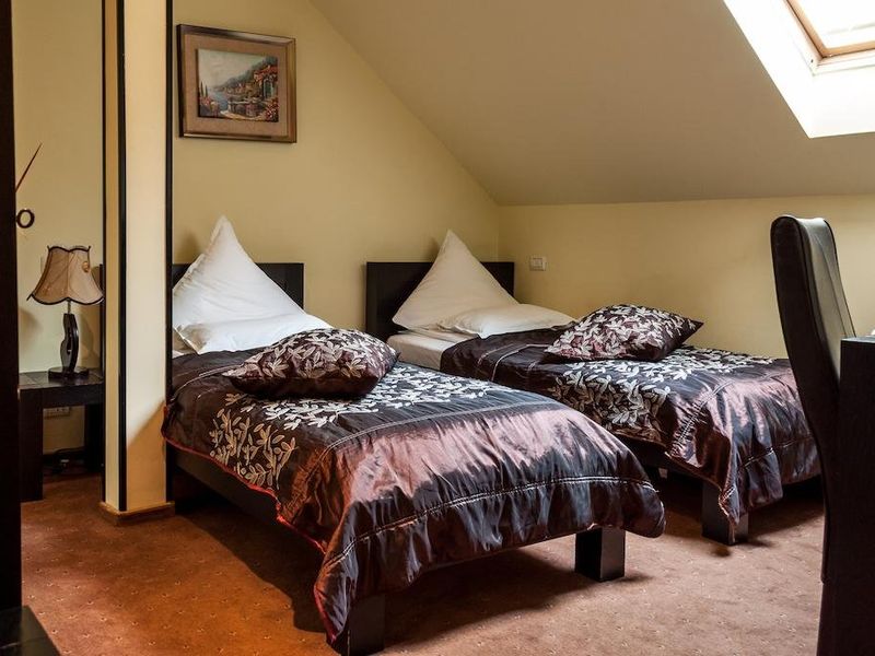 Hotel Photo 11