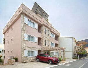 Petrovac Holiday Apartments Petrovac Montenegro