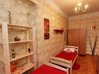 Женский хостел Рада