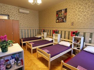 Женский хостел Рада