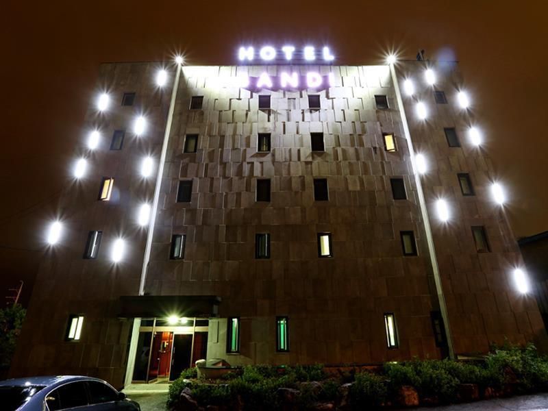 Hotel Photo 7