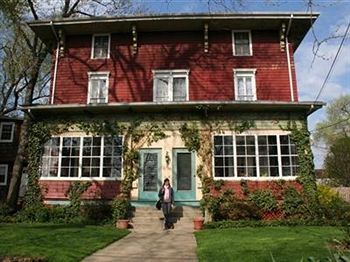 Photo of Victorian Bed & Breakfast of Staten Island