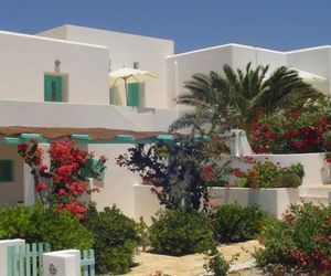 Psilandis Studios Adamas Greece