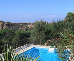 VACANZA GIRASOLE Costa Paradiso Italy
