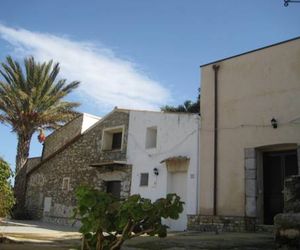 Il Volo Dei Gabbiani Scopello Italy