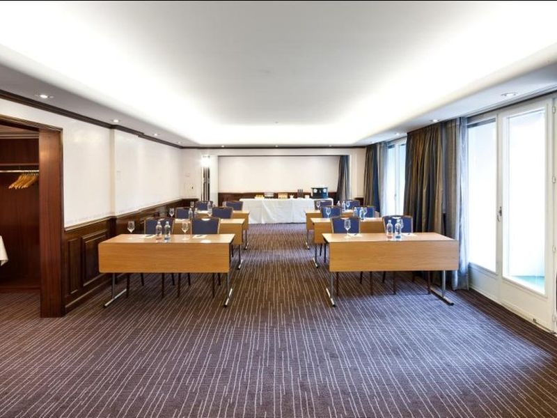 Hotel Photo 1