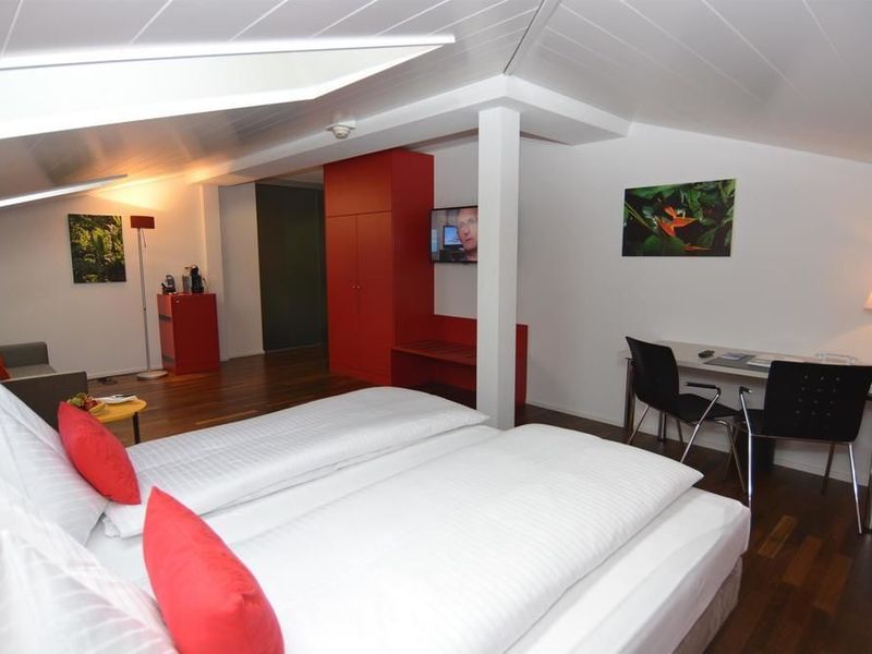 Hotel Photo 3