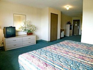 Hotel pic Boarders Inn & Suites by Cobblestone Hotels - Superior/Duluth