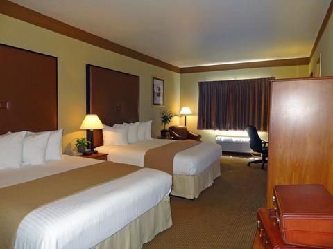 Photo of SureStay Plus Hotel by Best Western Beeville