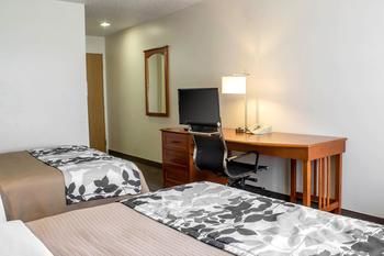 Photo of Sleep Inn & Suites Charles City