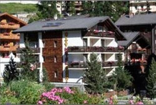 Hotel Photo 11