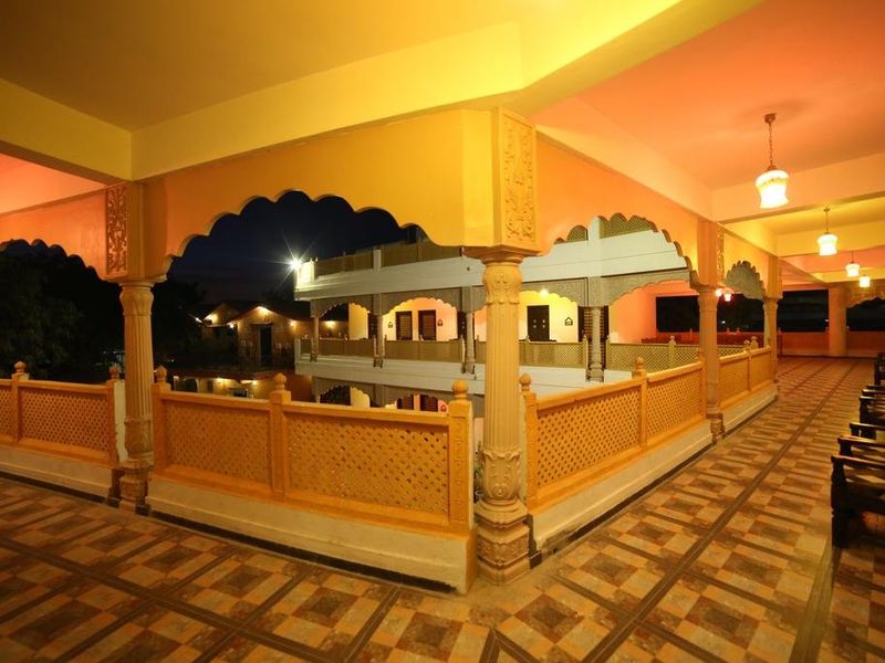 Hotel Photo 9