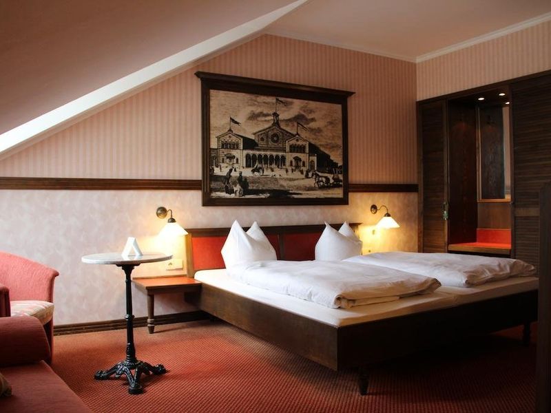 Hotel Photo 1