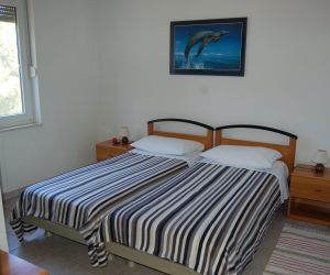 Gorgonia Apartments Veli Rat Croatia