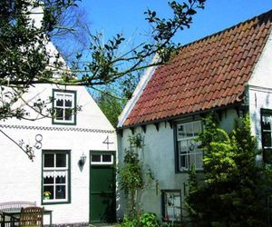 Sunlit Cottage near Sea in Nes Nes Netherlands