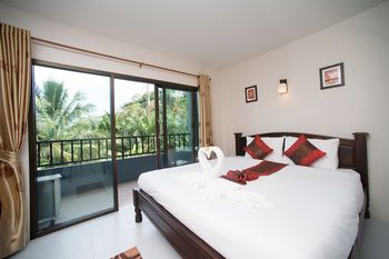 Srichada Hotel Khaolak – SHA Extra Plus