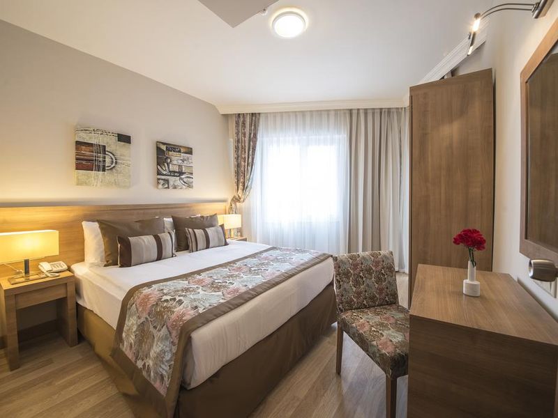Hotel Photo 3