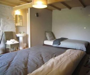 Cozy Holiday Home in Vresse-sur-Semois with Private Pool Vresse Sur Semois Belgium