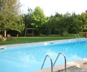 Holiday Home Les Londes Crouay France